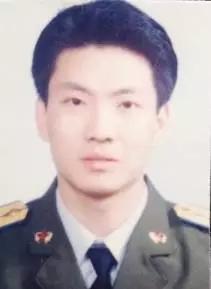 開業慶典：都是要照鏡子整一整