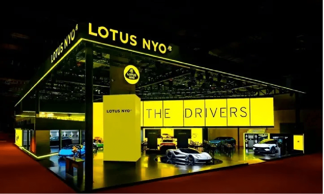 上海車展路特斯展臺活動現場