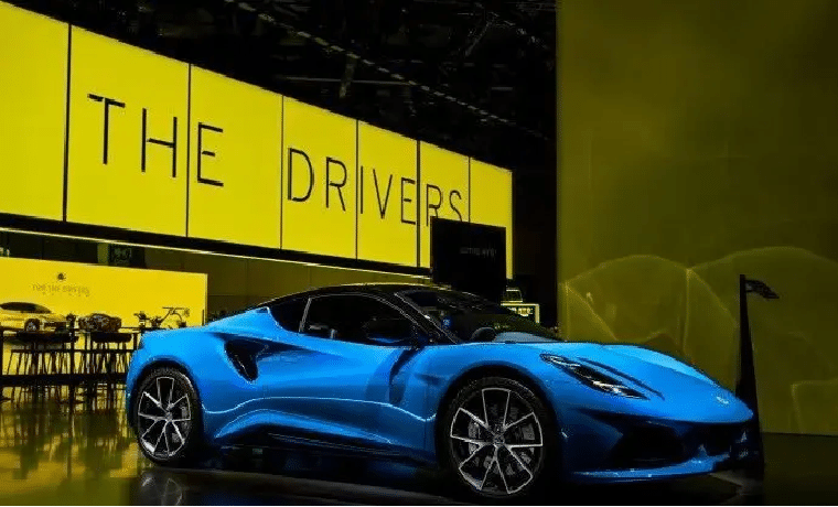 上海車展路特斯展臺活動現場